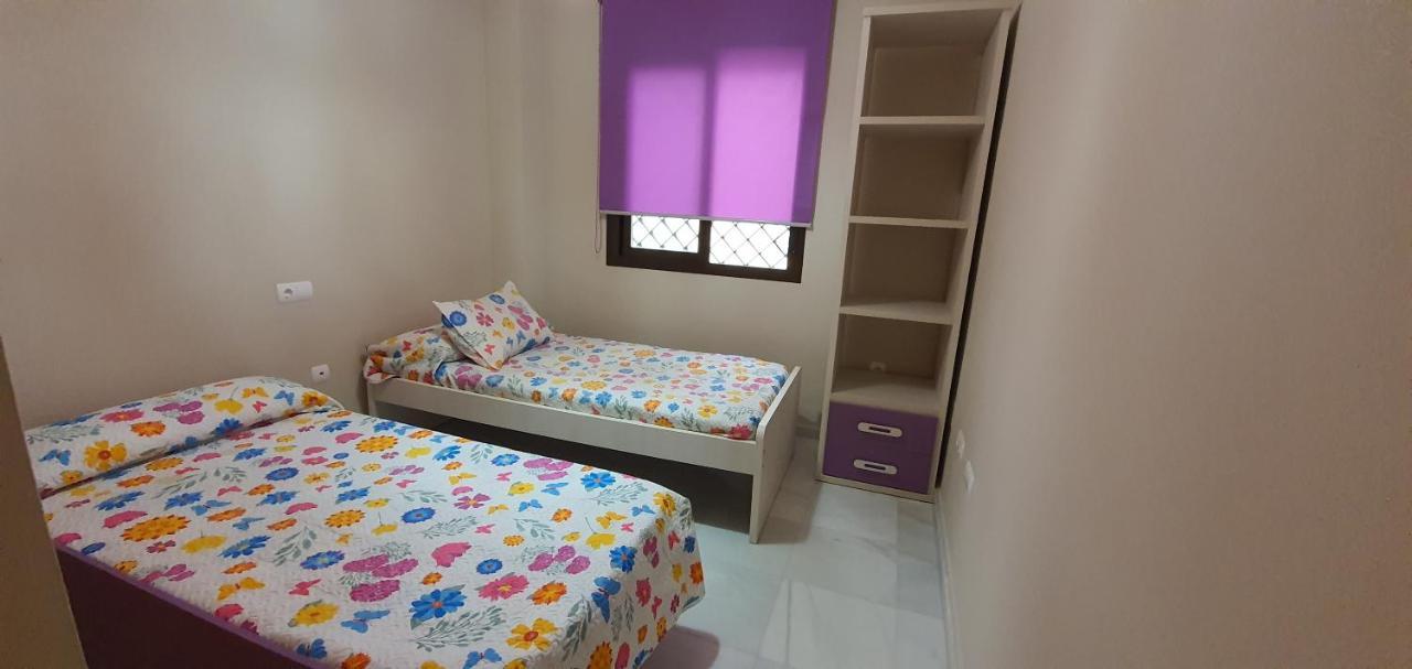 Apartamento Ciudad De Рота Екстер'єр фото
